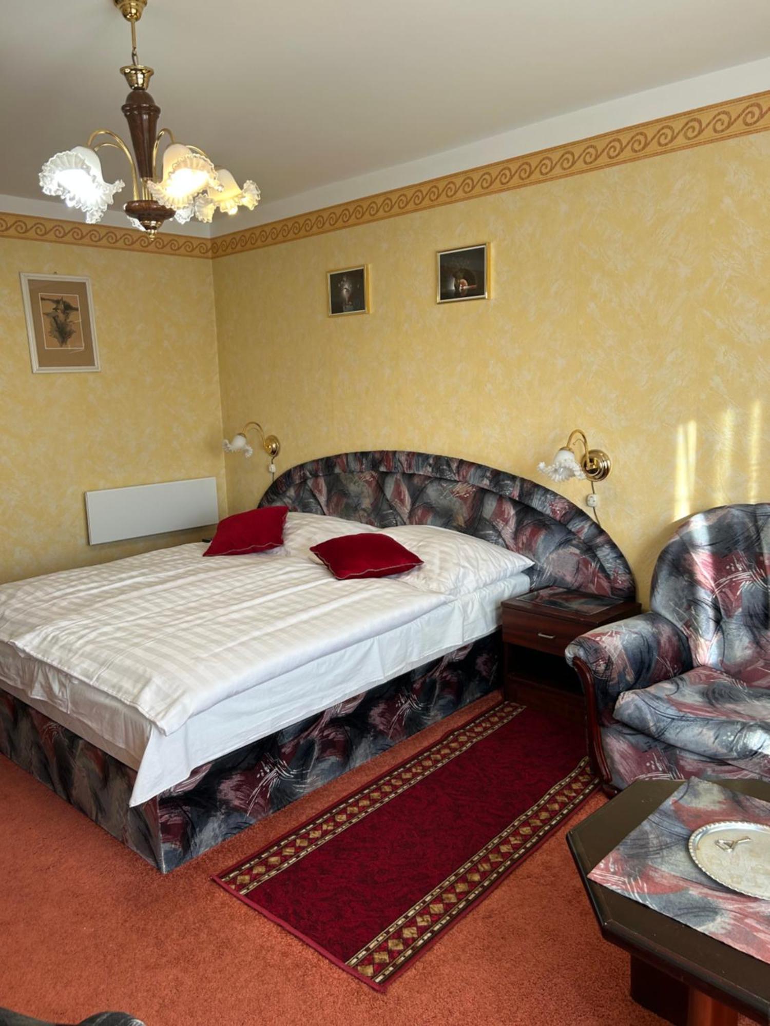Angela Panzio Bed & Breakfast Berettyóújfalu Exterior foto