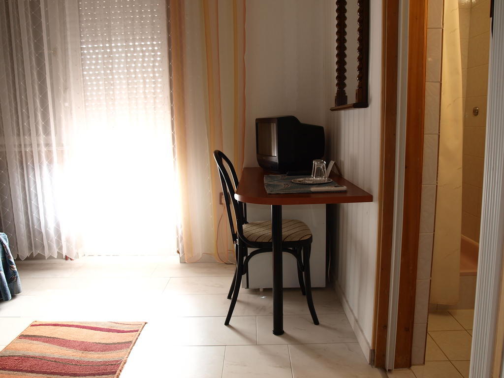 Angela Panzio Bed & Breakfast Berettyóújfalu Cameră foto